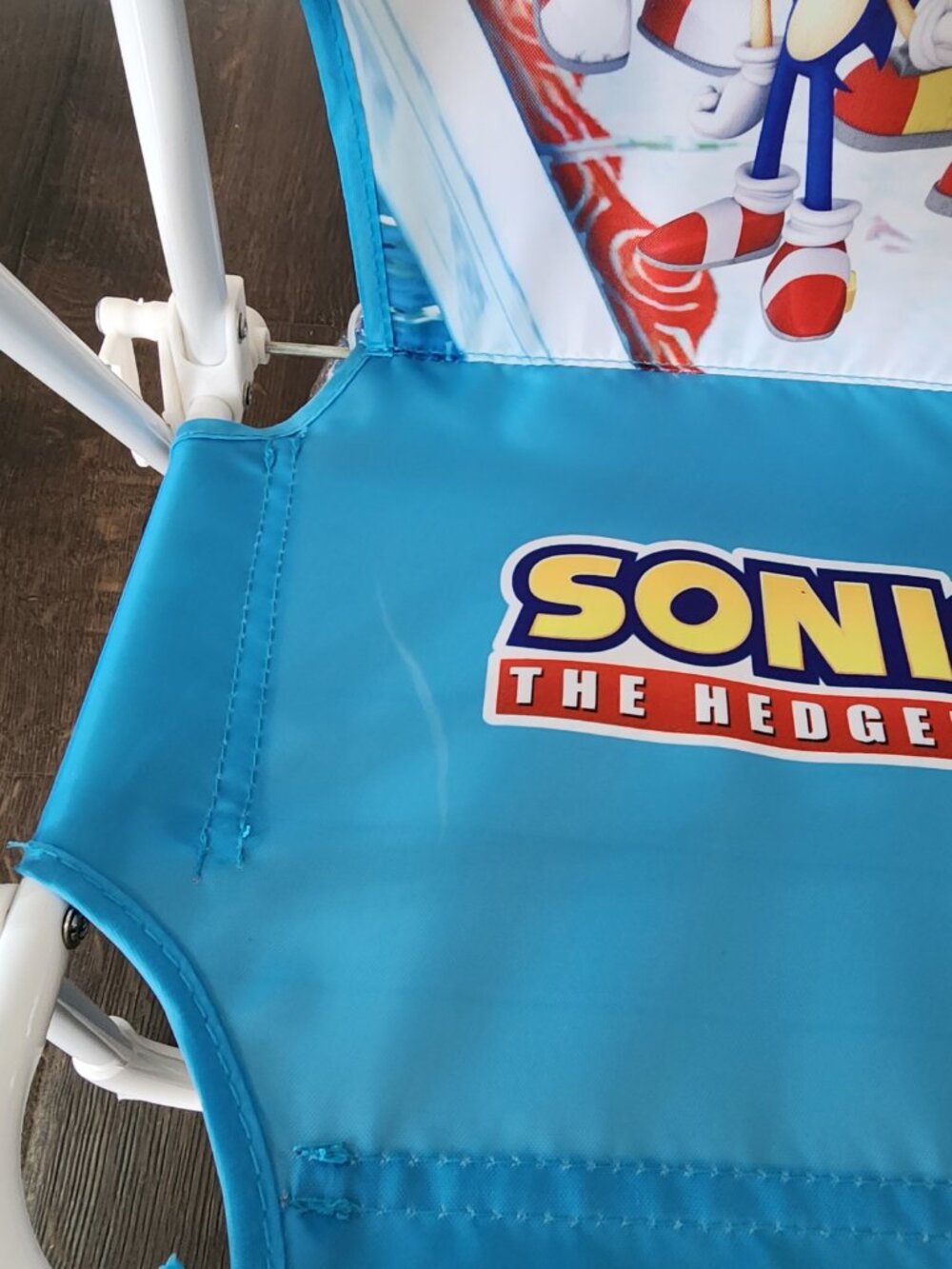 Sonic the Hedgehog Kids Folding Beach Chair w/ Umbrella - Picture 14 of 16